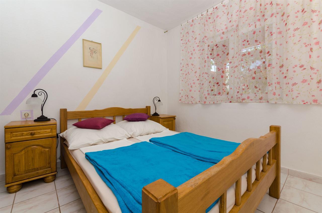 Apartments Ljubica Rogoznica  Exterior foto